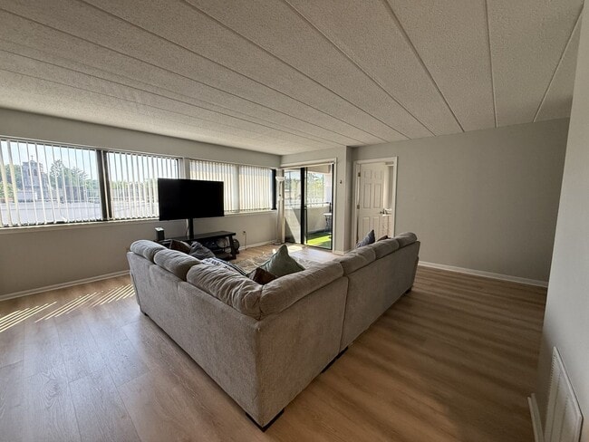 Photo - Luxury Living at Midtown Square