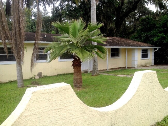 Photo - 37422 Warren Ave House