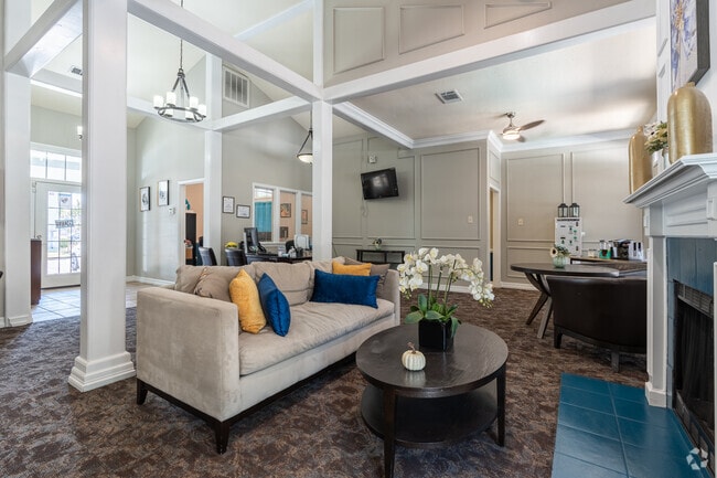 Leasing Office