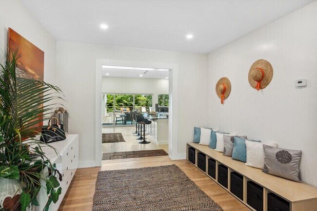 Photo - 3512 SE 1st St