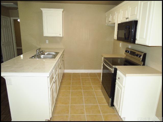 Photo - 262 Glenna Ln