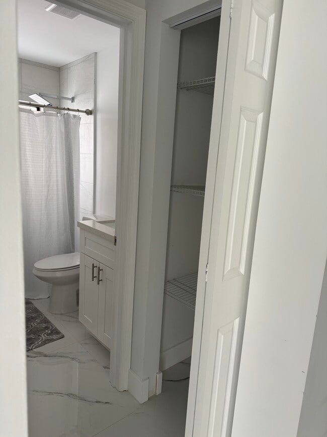 Photo - 16363 SW 61st Ln