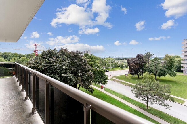 Don View Towers