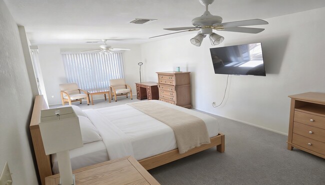 Photo - 1612 Leisure World