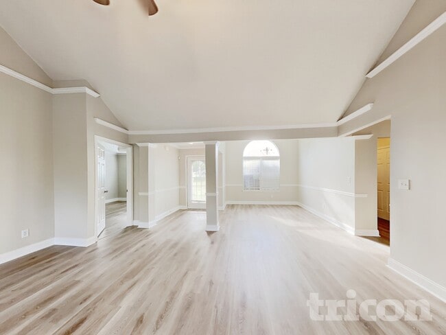 Photo - 602 Chartwell Ct