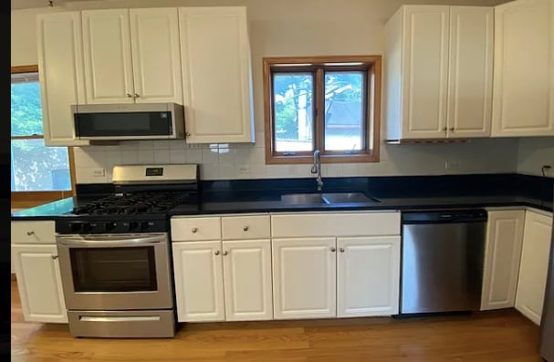 Photo - 1351 N Wolcott Ave Unidad 2