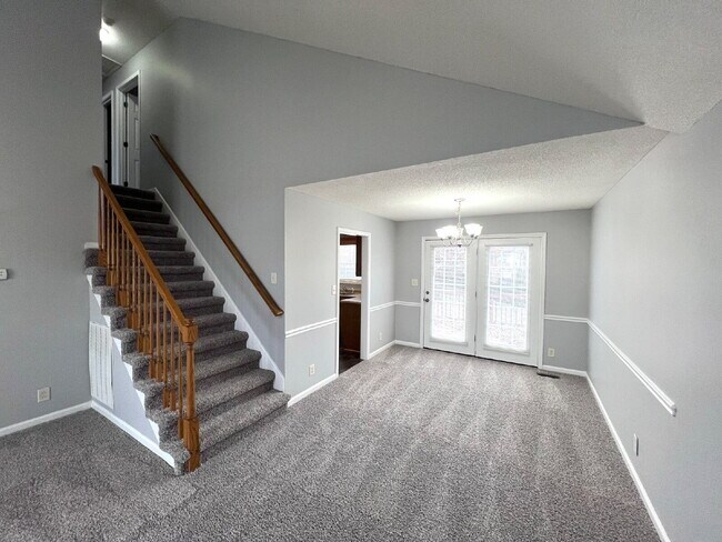 Photo - 1318 Whetstone Ct