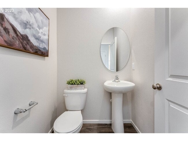 Photo - 1332 Elown Ln