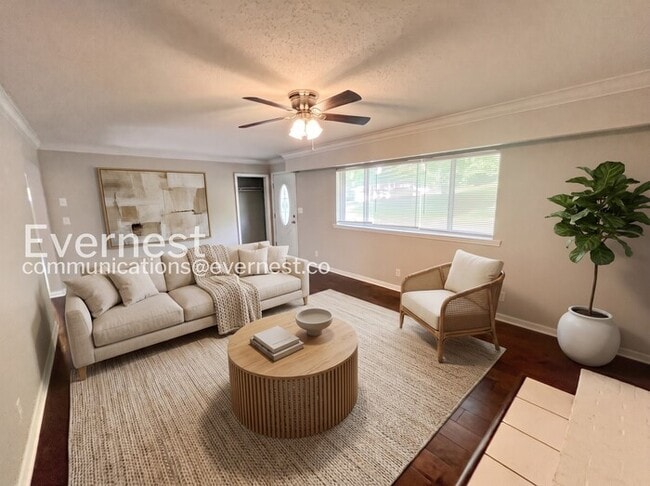 Photo - 5526 Crestview Dr