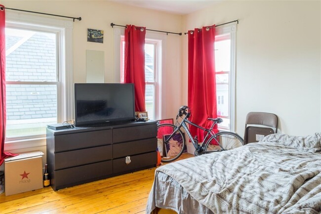 Photo - 14 Stickney Ave Apartments Unit 3