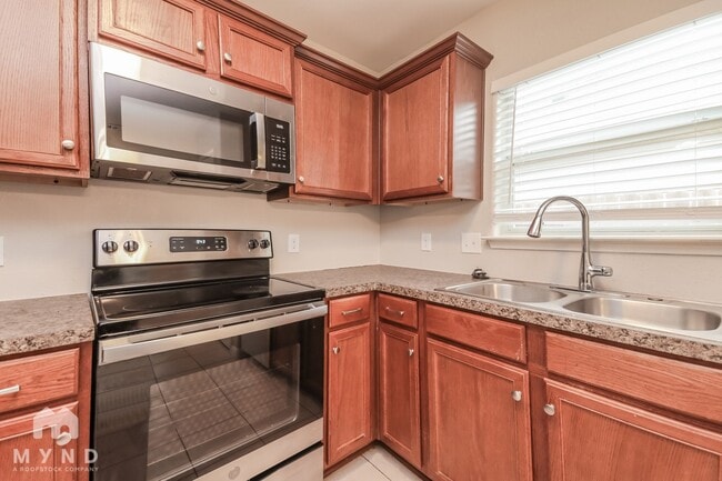Photo - 1014 Cottonwood Trail
