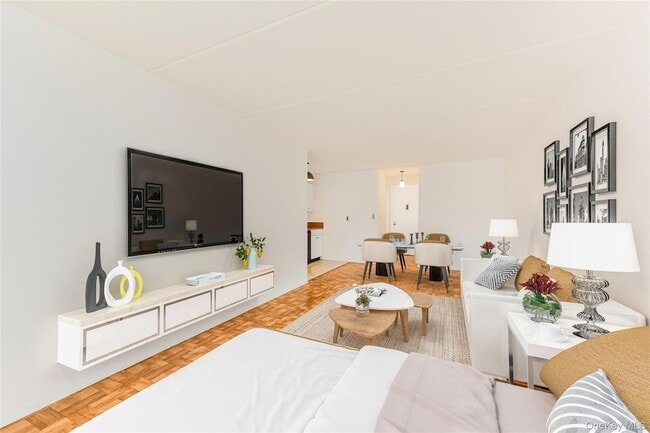 Photo - 1155 Warburton Ave Unit 7X