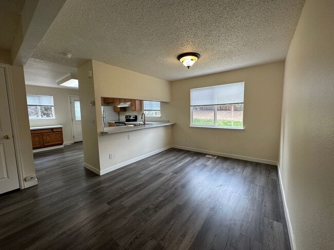 Photo - Updated 2 Bedroom w/ a Loft, 2 story