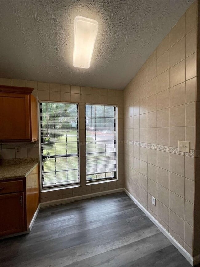 Photo - 1088 Riva Ridge Dr NW