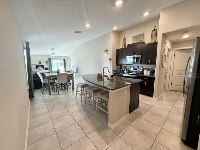 Photo - 1731 Yellow Trl