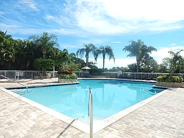 Photo - 158 SW Peacock Blvd Unit 30105