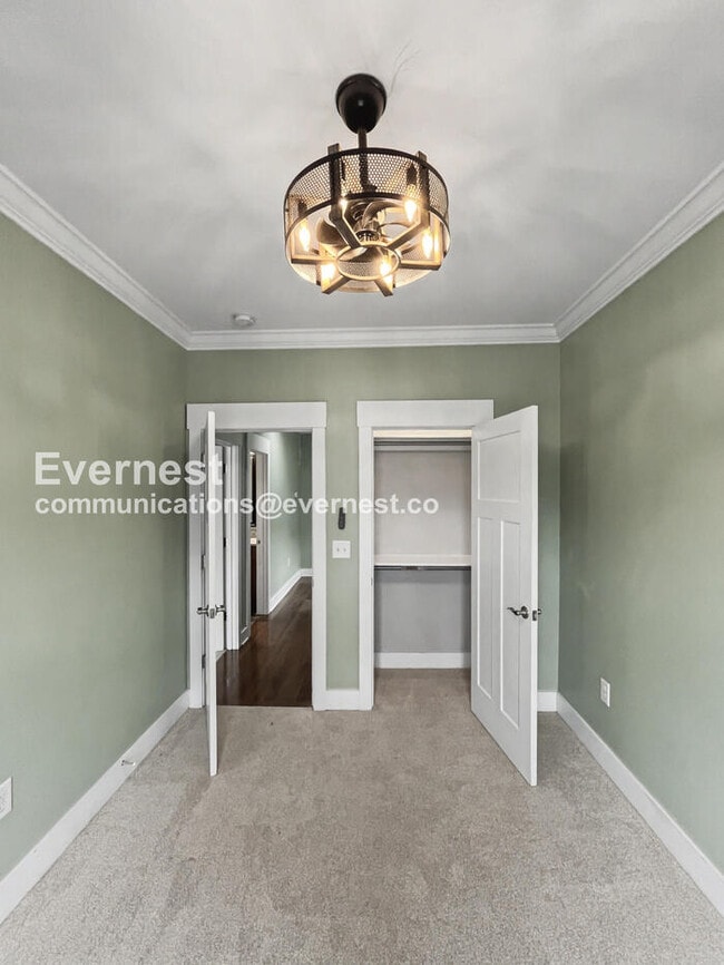 Photo - 1306 Pillow St