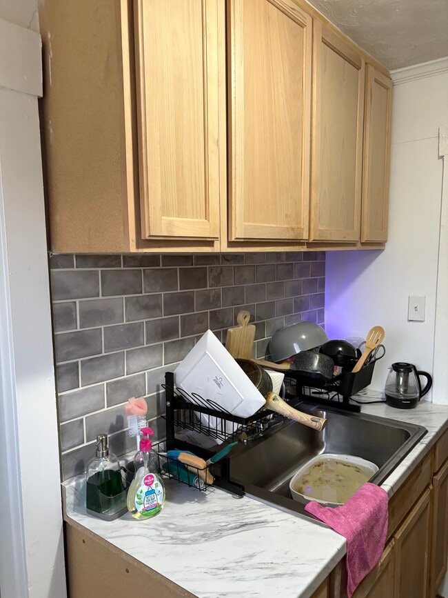 Photo - 121 Bonney St Unit 3