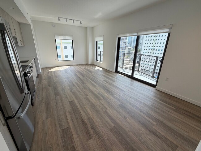 Photo - 425 NW 6th St Unit B1