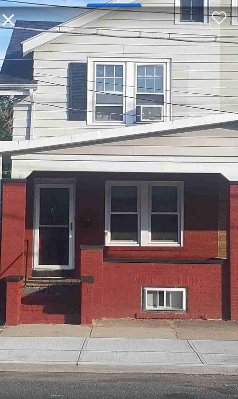 Photo - 1457 Hamilton Ave House