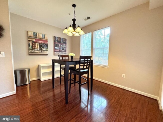 Building Photo - 42435 Hollyhock Terrace Unit 102 Rental