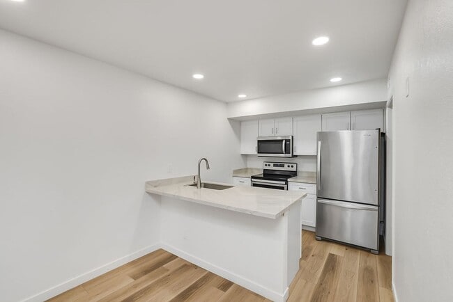 Photo - Beautiful Mesa Rental!