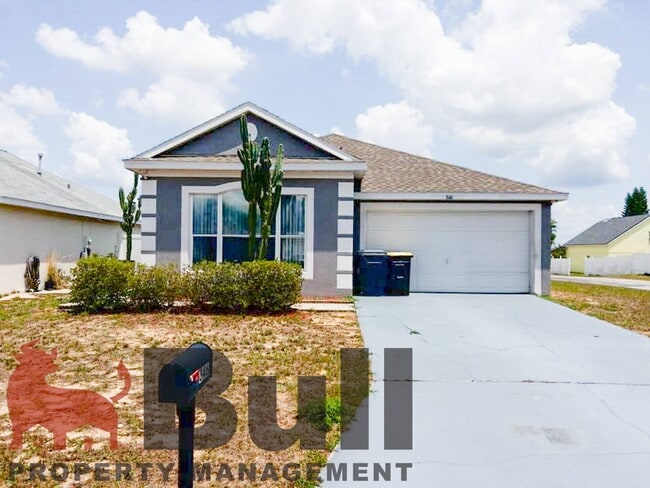 Photo - 846 Belvoir Dr House