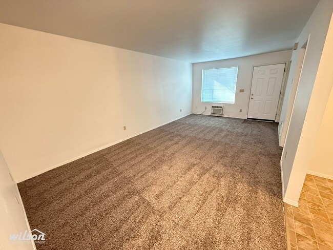 Photo - 406 N 8th St Unidad 2