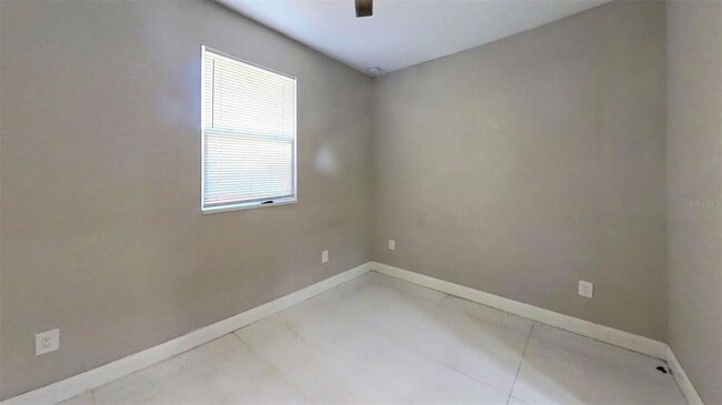 2726 Miami Terrace