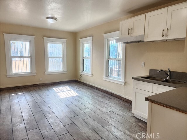 Photo - 211 E Gage Ave