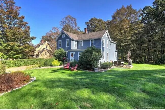 Photo - 240 Kenwood Ave