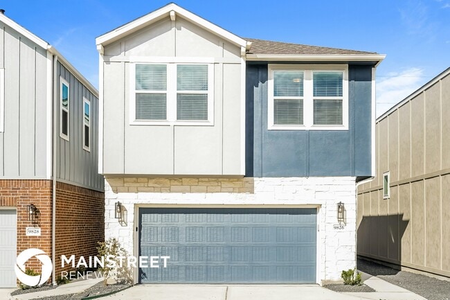 Building Photo - 9826 Rugged Oaks Dr