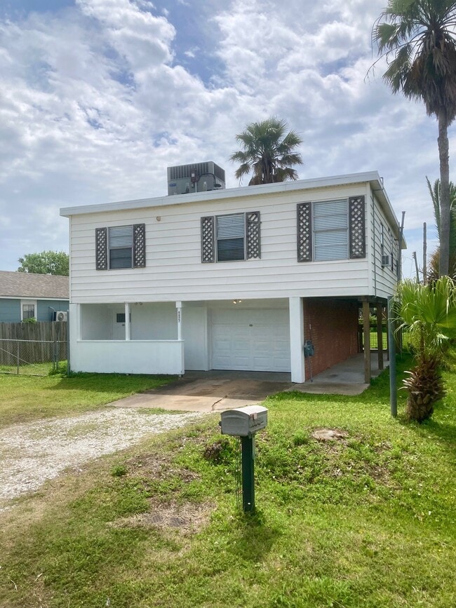 Building Photo - 6927 Avenue O