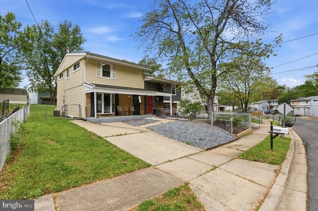 Building Photo - 7229 Joplin St