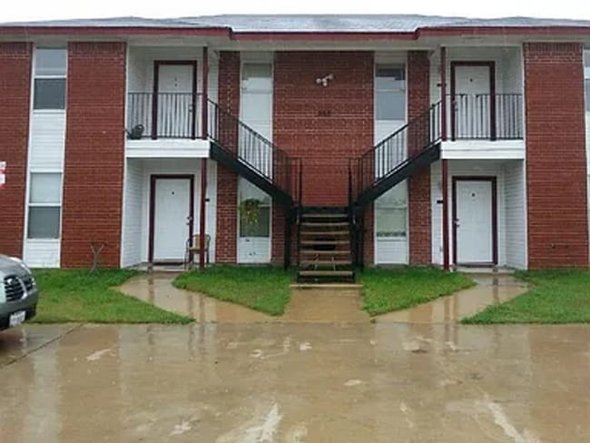 Building Photo - Alpine Apartments Unit A