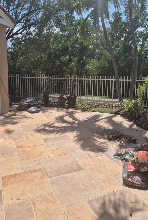 Photo - 1810 Sweetbay Way House