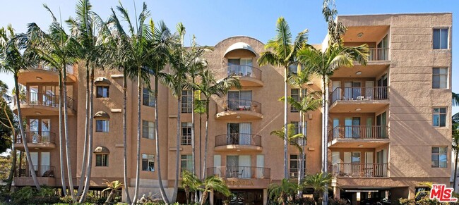 Photo - 211 California Ave Condo Unit 303