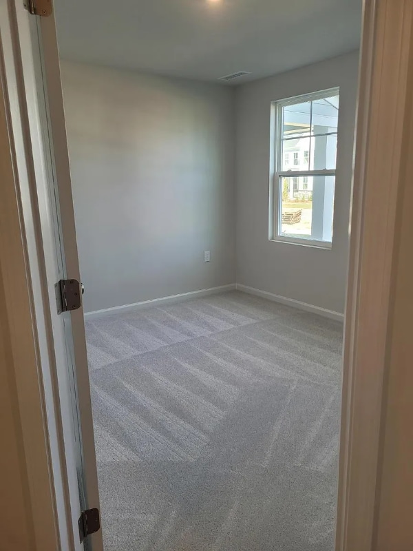 Photo - 1950 Rosedale Rdg Ave