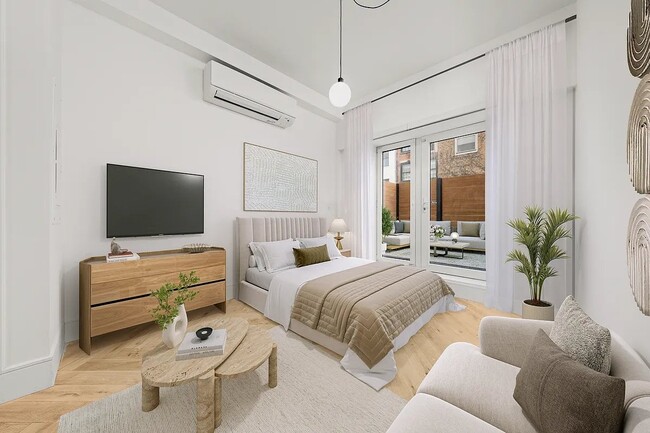 Photo - 313 E 17th St Unit 2D