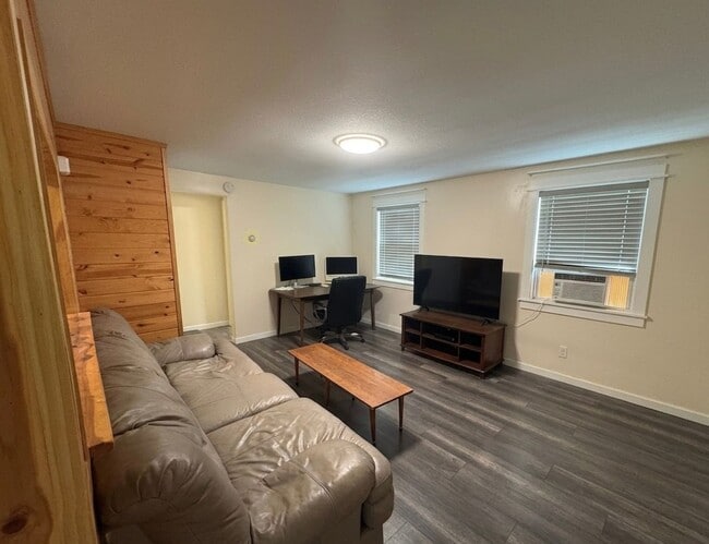 Photo - Modern 1 Bedroom Unit in Central Manhattan!