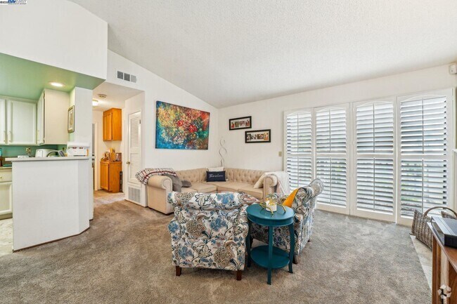 Building Photo - 38764 Huntington Cir Rental