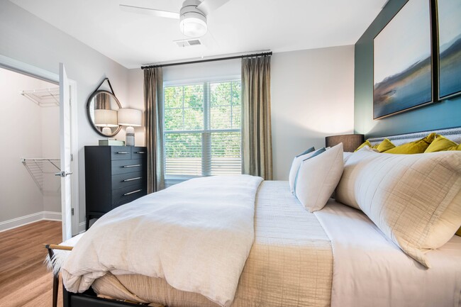 Photo - Hawthorne Northwest