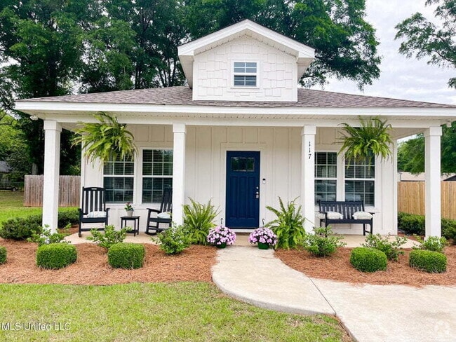 Building Photo - Lucedale! New home for rent!