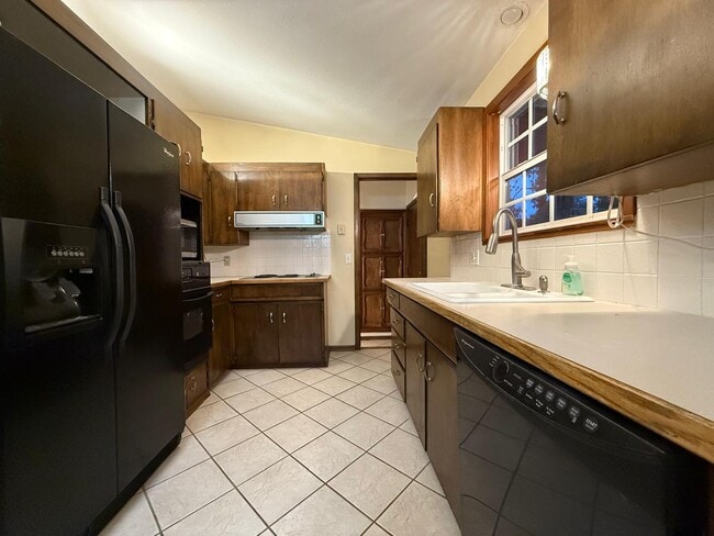 Photo - 12915 E Blossey Ave