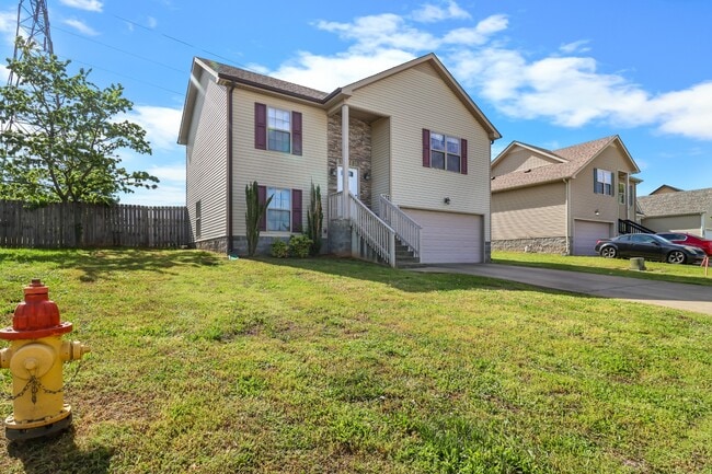 Photo - 2200 Trophy Trce