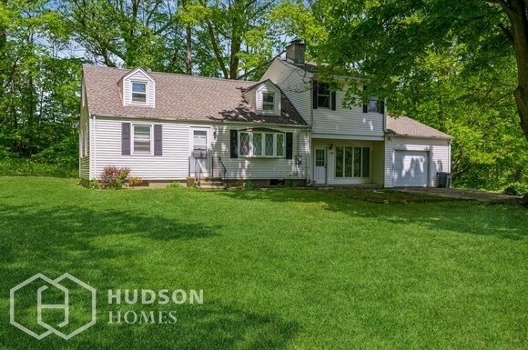 NOW AVAILABLE! - 1139 Foxon Rd, North Bran... - NOW AVAILABLE! - 1139 Foxon Rd, North Bran... House