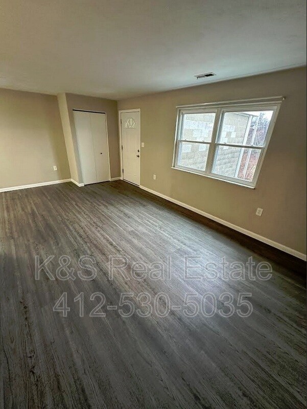 Photo - 13900 Route 30 - 1