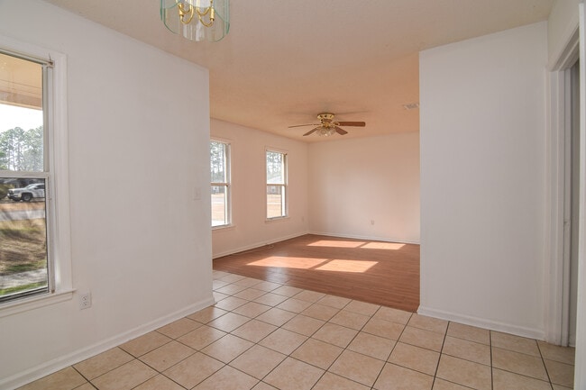 Photo - 103 Ashwood Ct