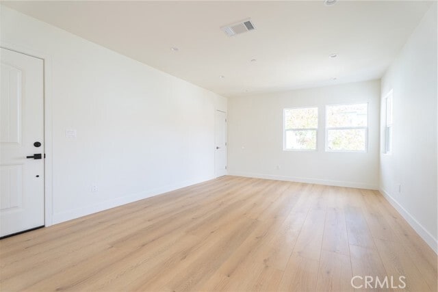 Photo - 1065 E Spazier Ave