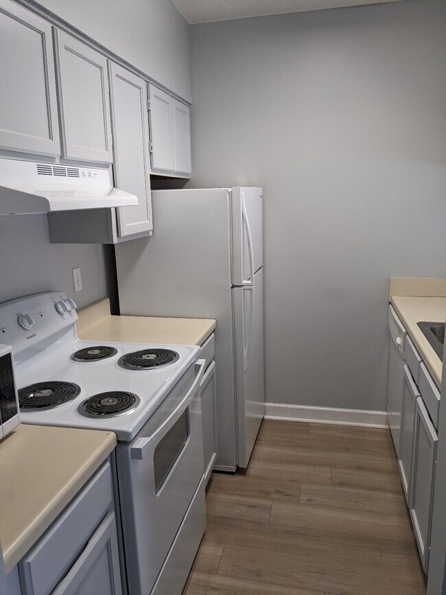 Photo - 2009 Greene St Unit 304